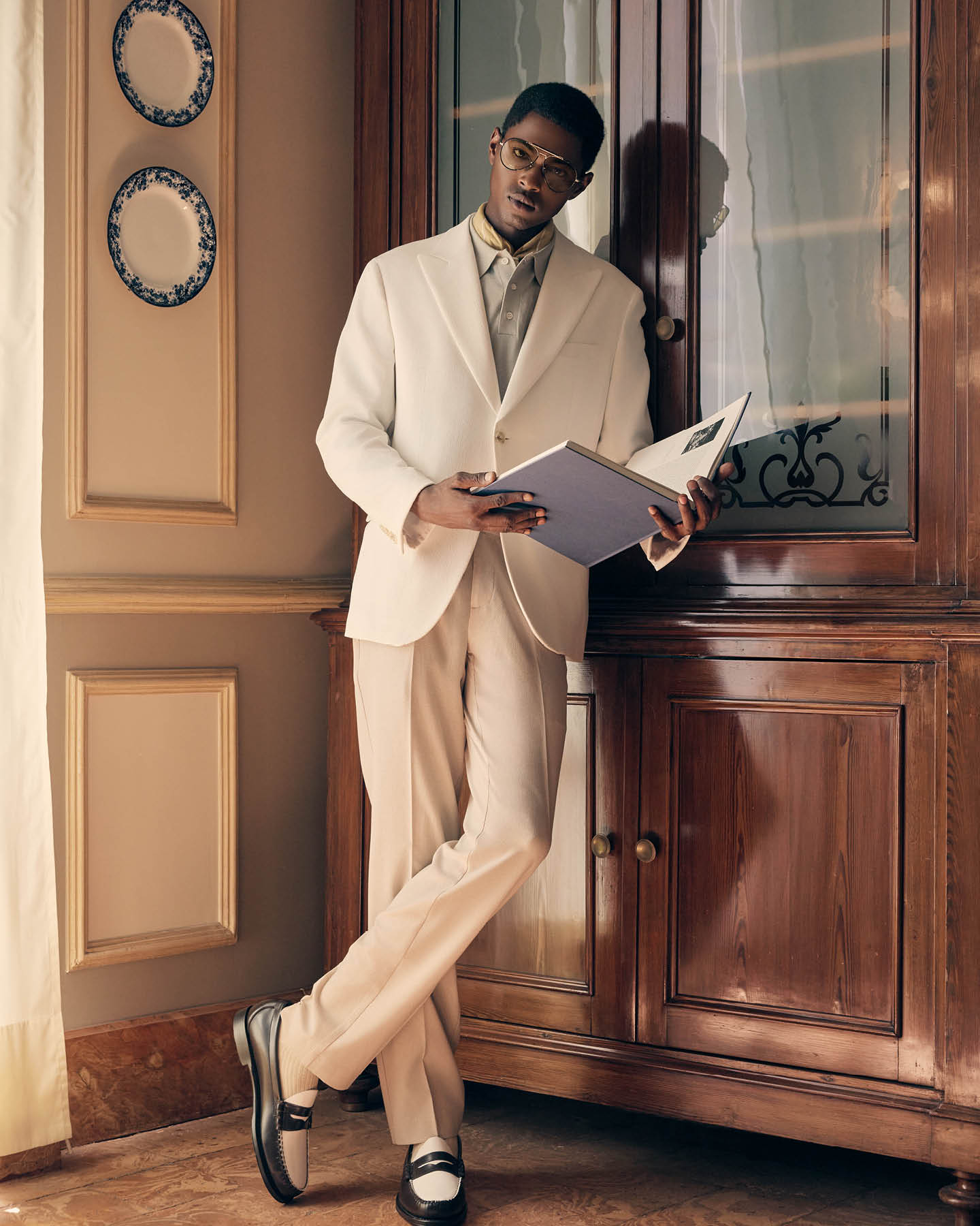 Benjamin Barker Guide To Wearing Linen All Year