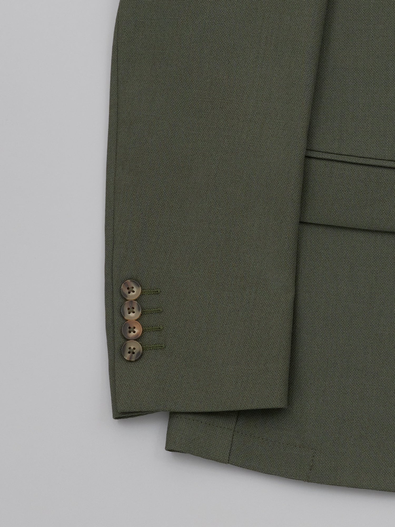 Yohei Rifle Green Suit