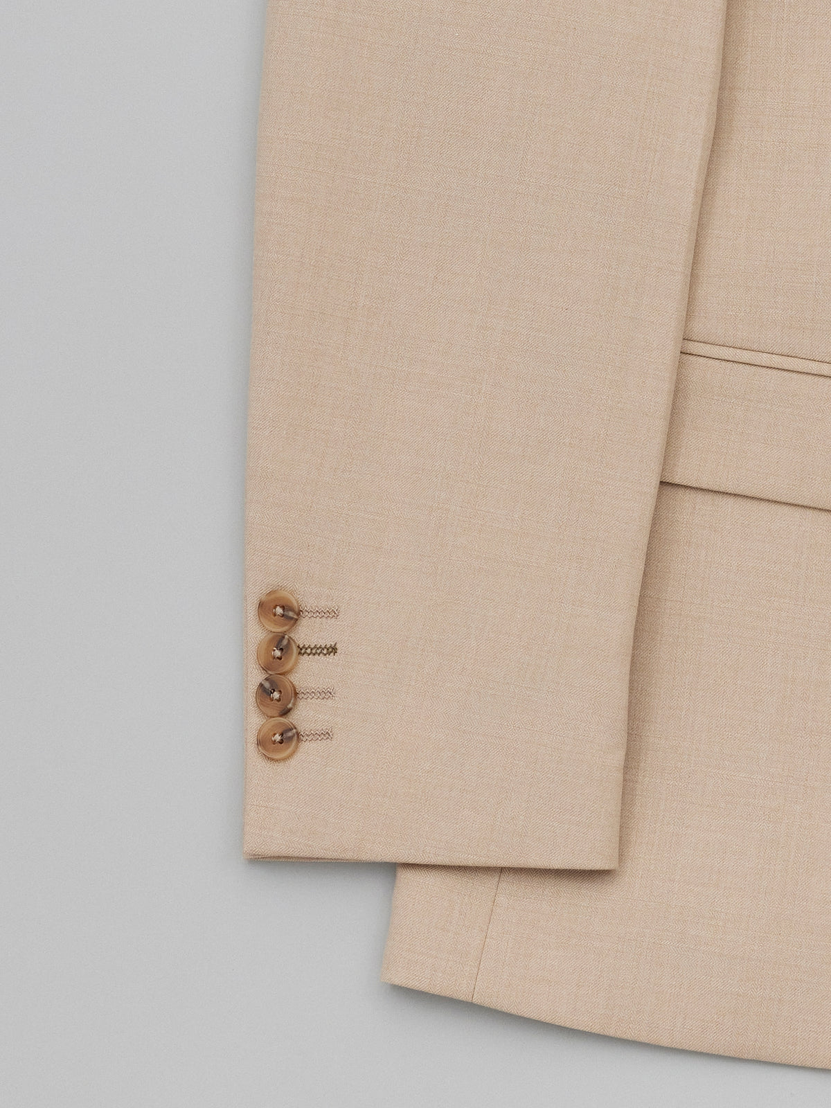 Ryohei Suit