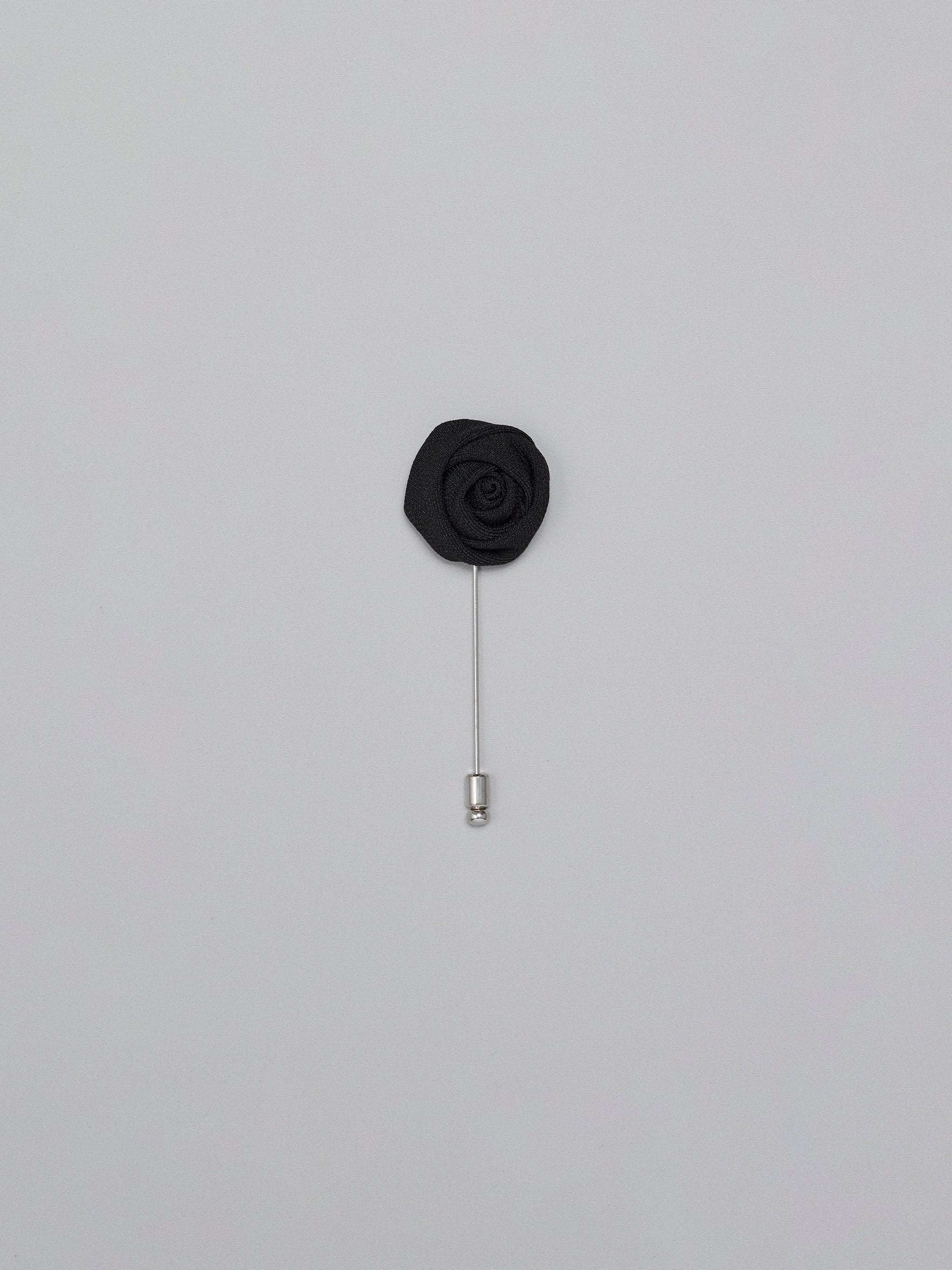 Kennington Black Lapel Pin