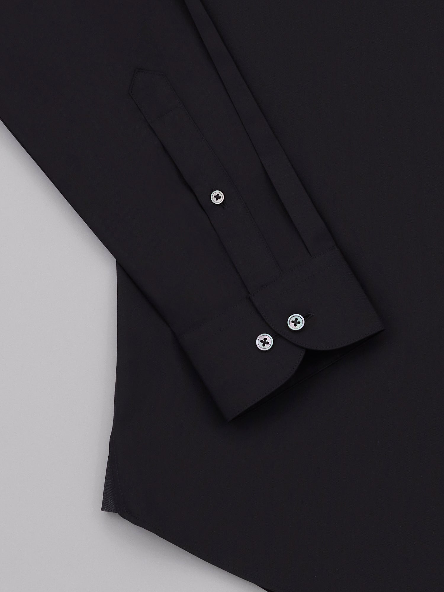 Aoki Black Easy Care